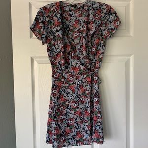 Floral top shop wrap dress